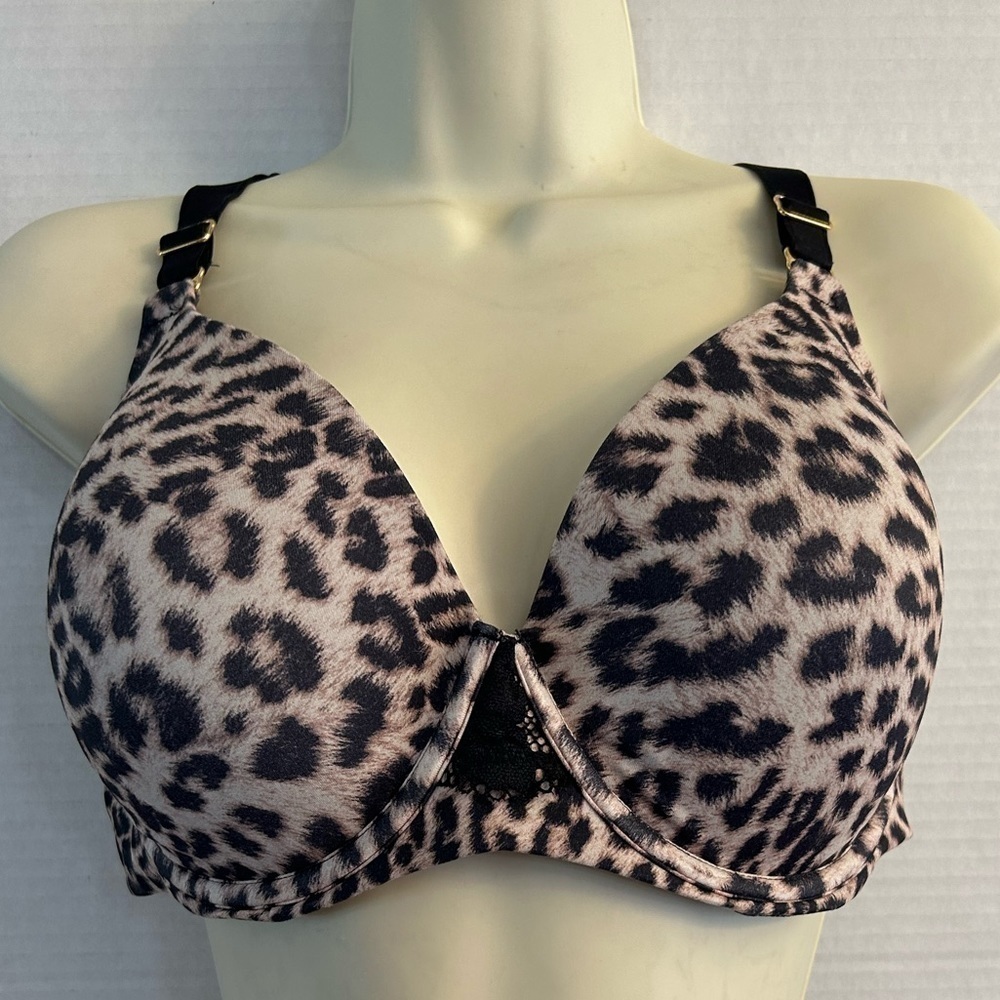 Soma Embraceable racerback push up lace time bra 40D in feline print. L16